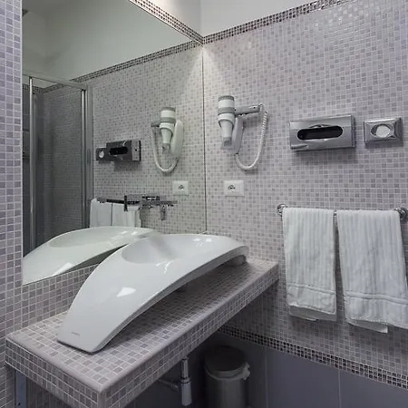 Relais Coppede 4* روما
